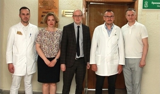В Центре Илизарова встретились представители двух национальных медицинских центров Кургана и Москвы